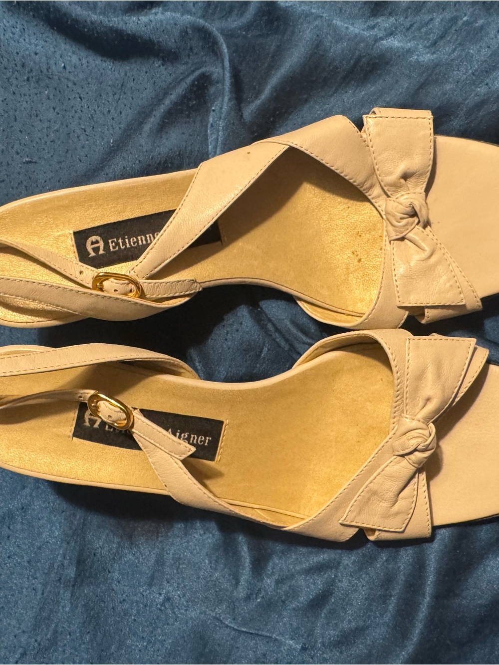 Women’s Size 7.5M Slingback Sandals in Beige